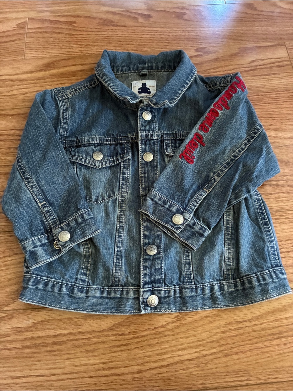 20/25$ 🧸 Denim Kids Jacket with Red Sleeve Embroidery